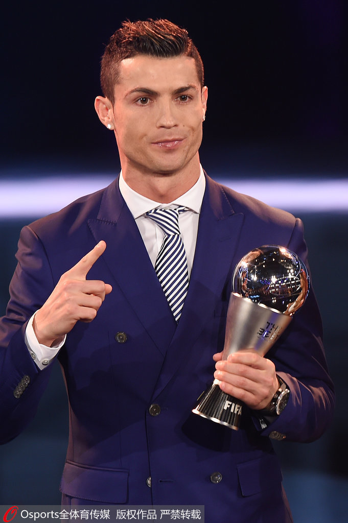 都灵主帅：我很尊重斯帕莱蒂，我们必须带着创造历史的信念比赛