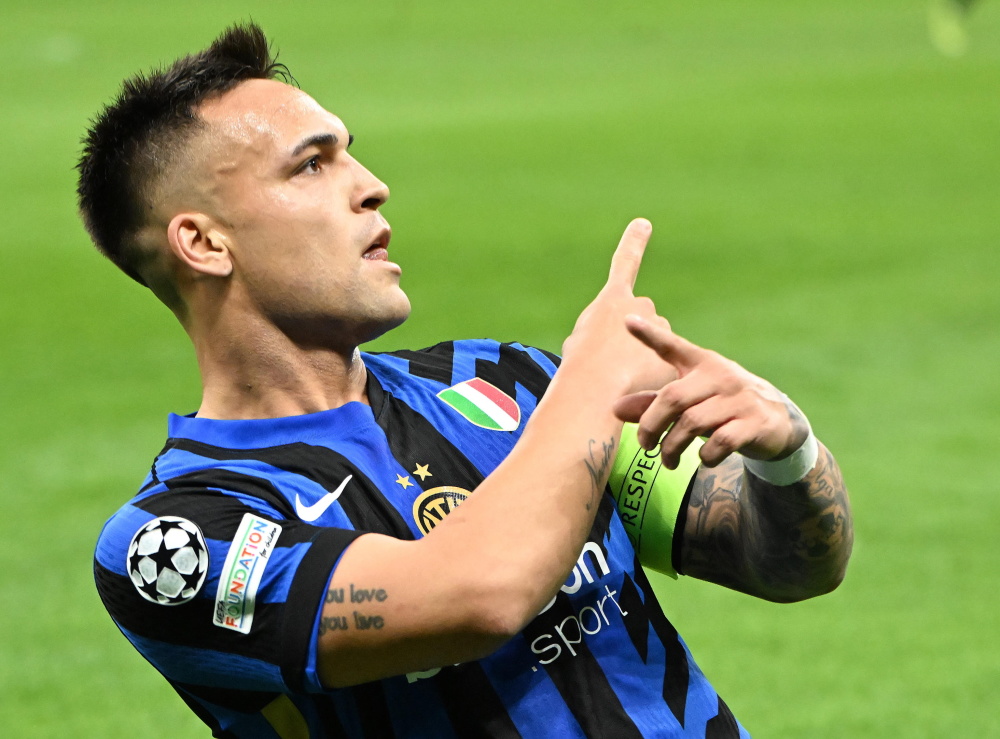 图片报：乌尔比希佩戴特制眼镜与耳罩训练，为了提高专注力